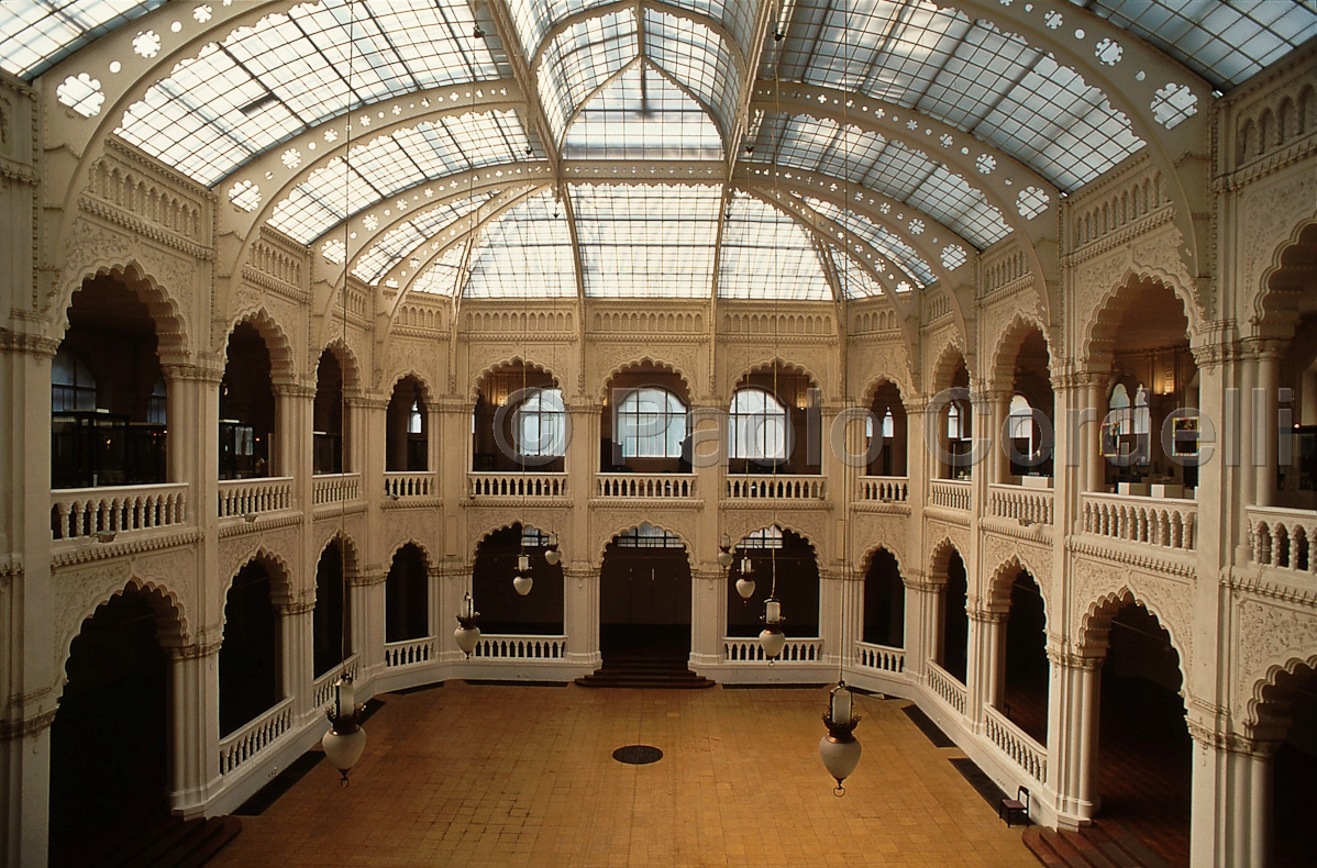 Museum of Applied Arts, Budapest, Hungary
 (cod:Budapest 05)